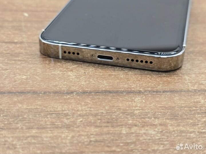 iPhone Xr, 128 ГБ