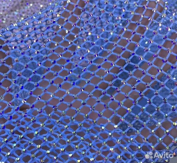 Сетка со стразами разных цветов