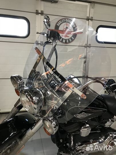Harley-Davidson heritage softail classic 103