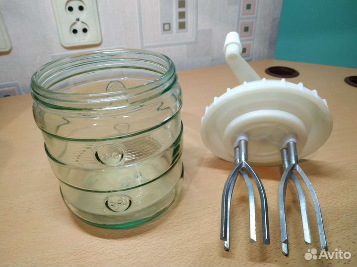 Миксер кухонный ручной