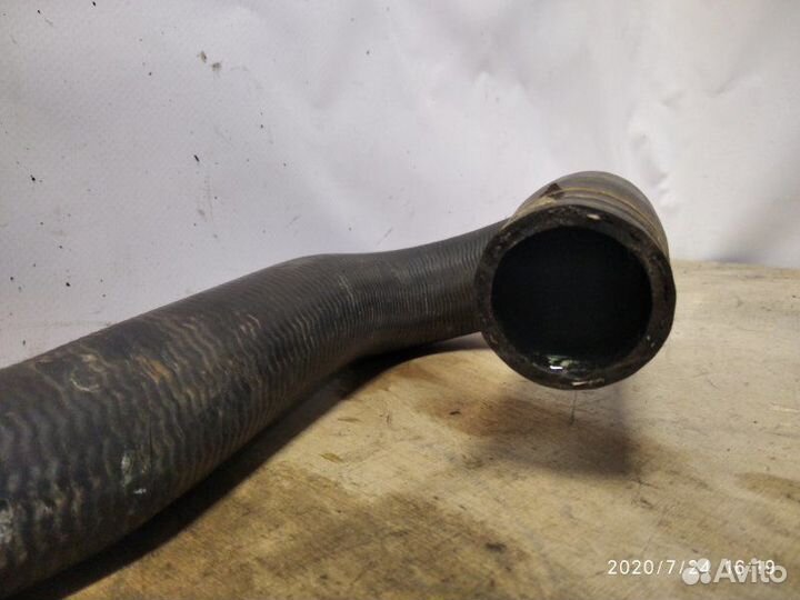 Патрубок Renault Sandero 2 K7M 2015