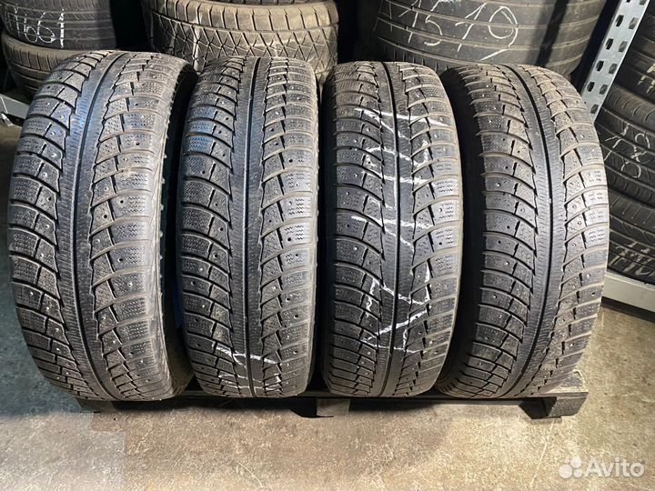 Gislaved Nord Frost 5 225/65 R17 102T