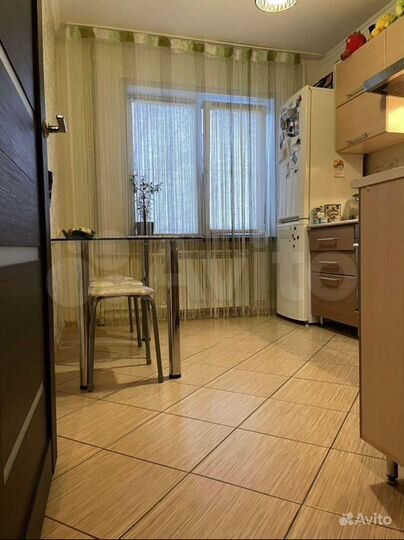 3-к. квартира, 60 м², 3/9 эт.