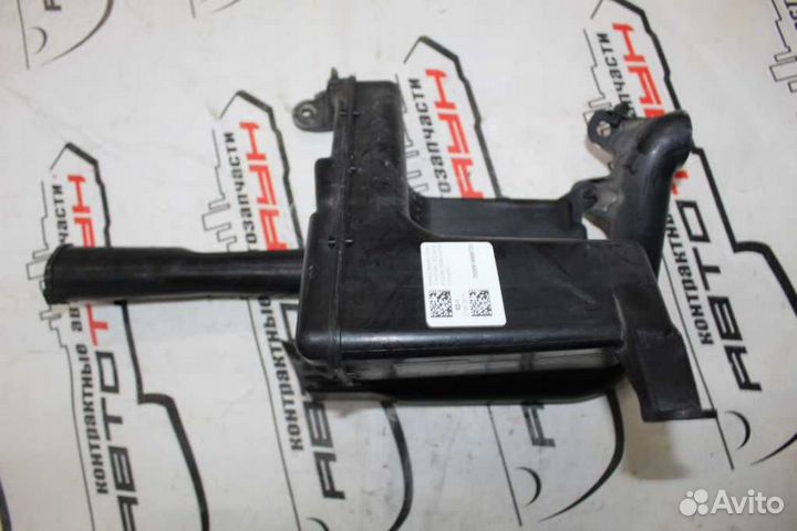 Бачок омывателя toyota altezza GXE10 SXE10 малый 8