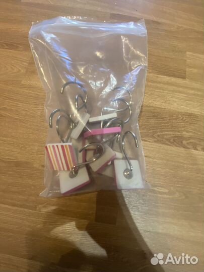 Набор крючков для шторы в ванную