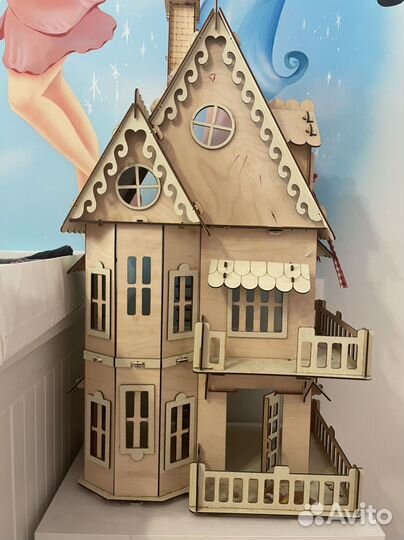 Домик кукольный