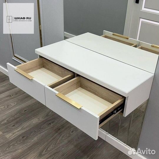 Шкаф распашной с фрезеровкой