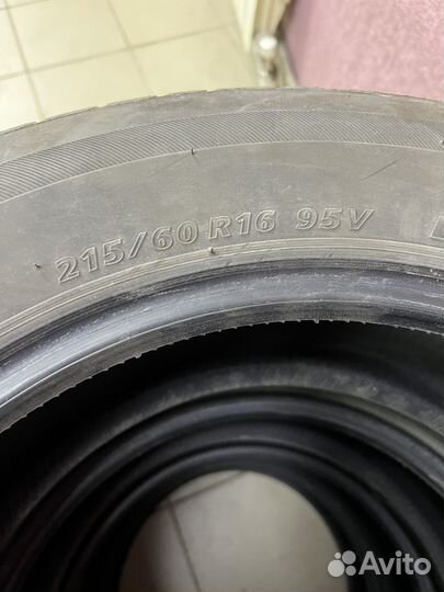 Bridgestone Ecopia EP300 215/60 R16 95V