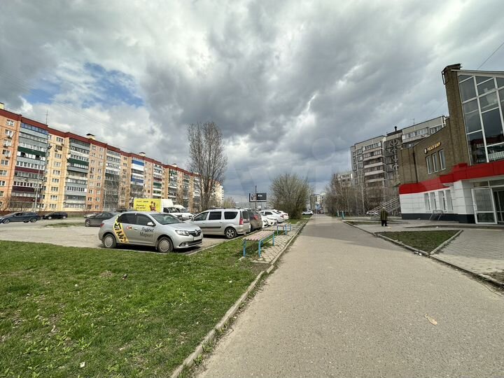 Торговая площадь, 667 м²