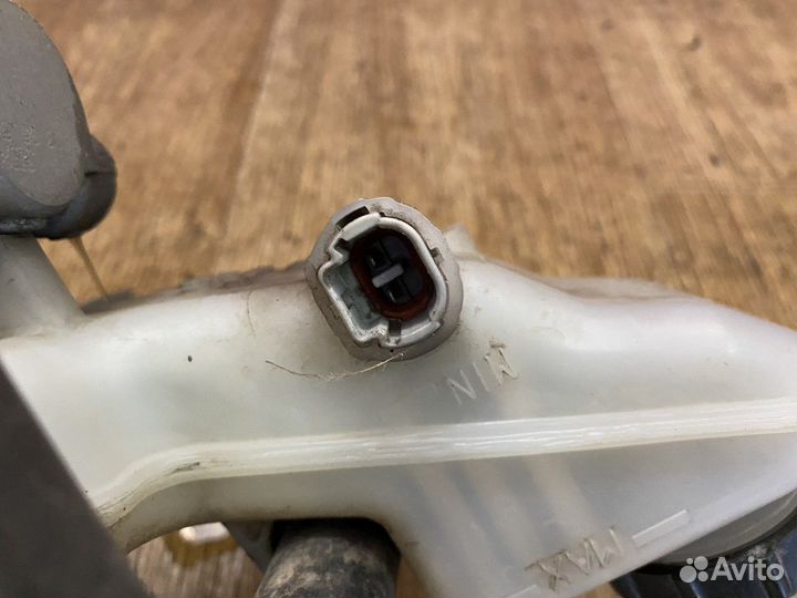 Главный тормозной цилиндр Мазда 6 GJ(дорест)