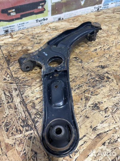 Рычаг передний прав Хендай Элантра MD