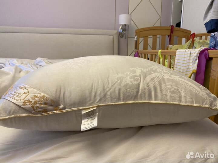 Подушка 70х70