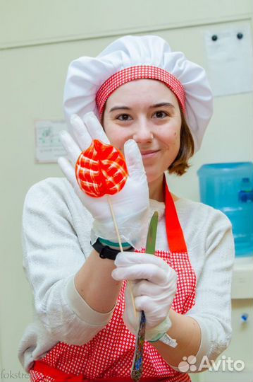 Ведущий мастер классов по карамели