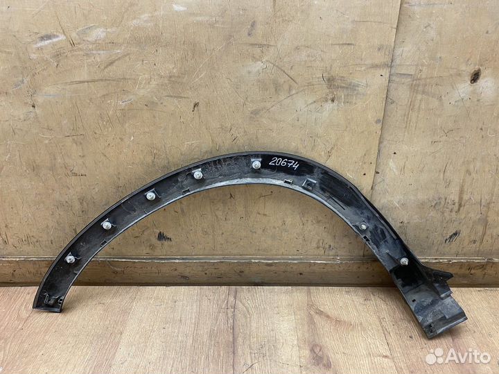 Накладка крыла переднего правого Subaru Forester S