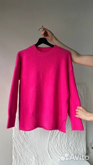 Женский свитер