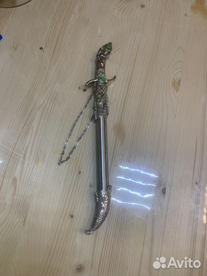 Нож сувенирный