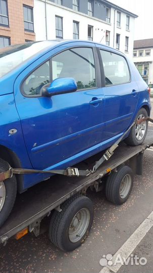 Топливная рейка (рампа) Peugeot 307 (2000-2012)