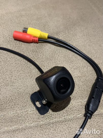 Камера заднего вида AHD