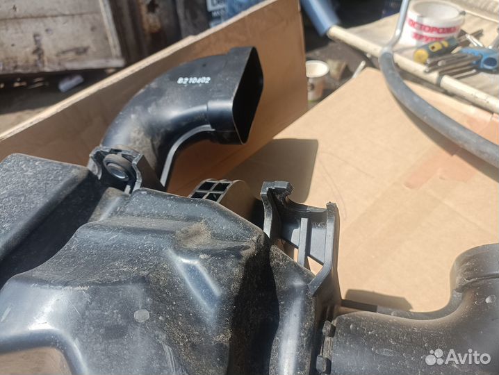 Резонатор воздушного фильтра Rio 4 28212H0300