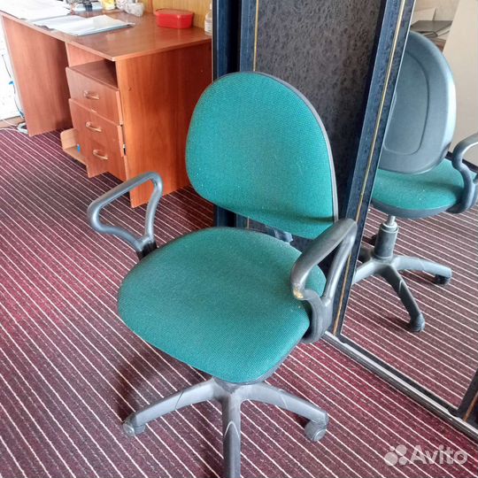 Компьютерное кресло бу