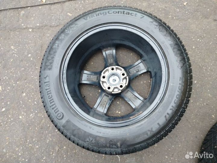 Колеса зимние R17 Volkswagen Tiguan 1