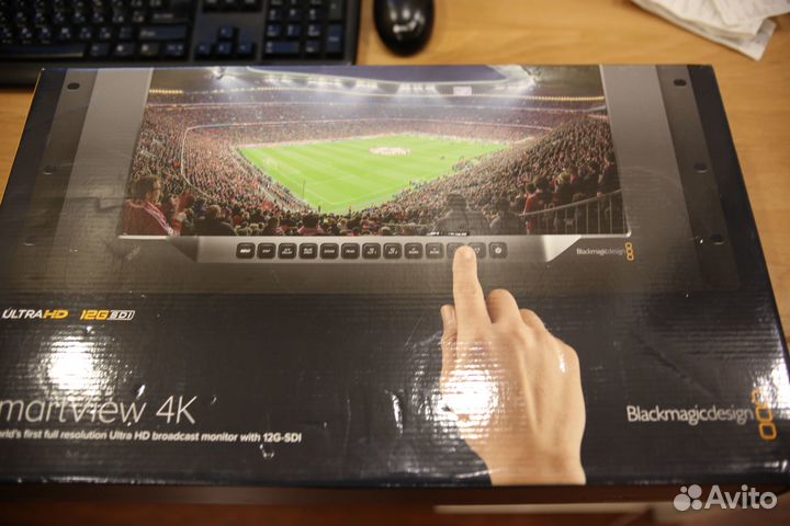 Монитор Blackmagic Smartview 4K