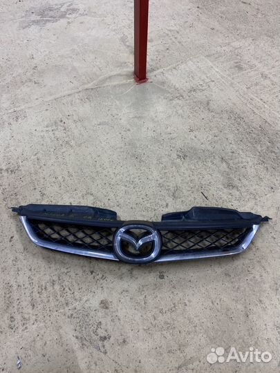 Решетка радиатора C23550711для Mazda 5