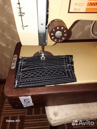 Швейная машина Veritas