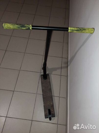 Трюковой самокат tech team voodoo