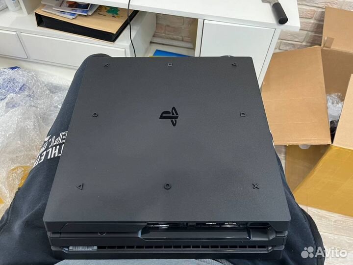 Sony playstation 4 pro 1tb