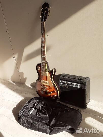 Электрогитара с комбиком