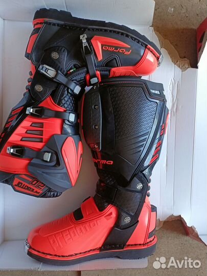 Мотоботы forma predator 2.0