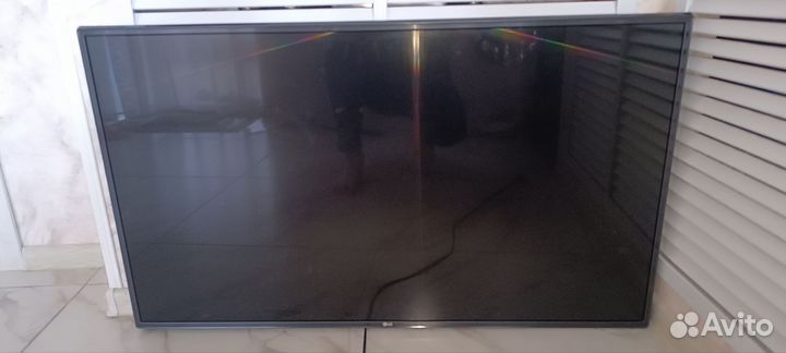 Телевизор 43 диагональ LED бу