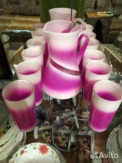 Набор кувшин и стаканы