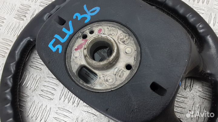 Рулевое колесо на Volkswagen Passat B5