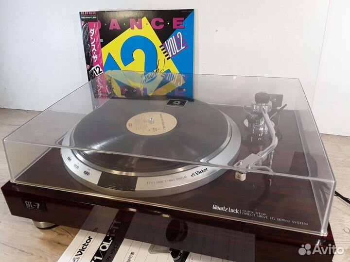Проигрыватель винила Victor QL-7