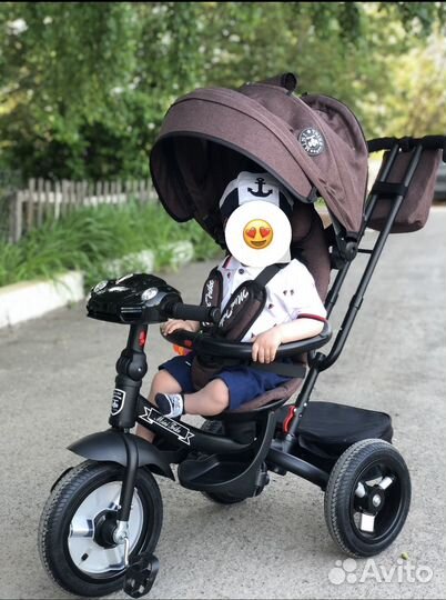 Детский велосипед с ручкой