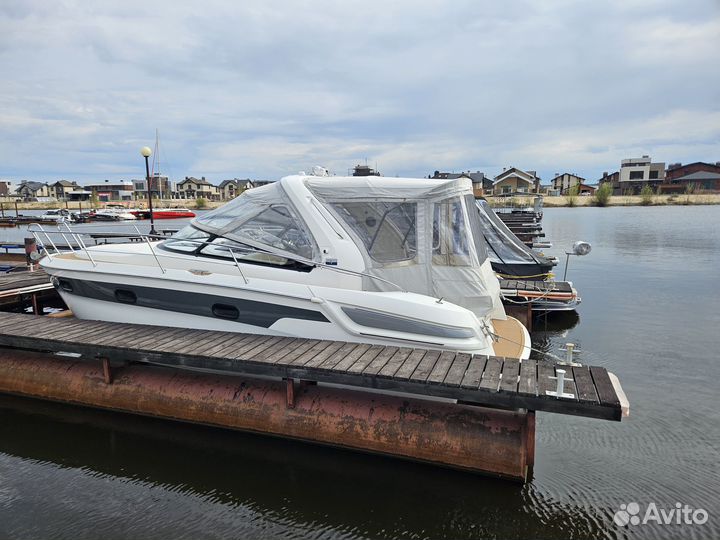 Аренда катера с капитаном, прогулка на катере