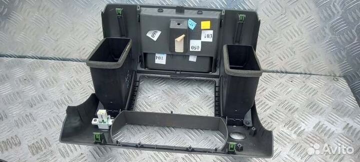 Рамка под магнитолу Nissan Xterra Ii (2005-2015)