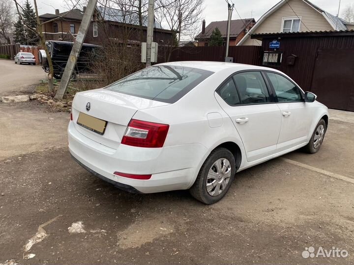 Skoda Octavia 1.6 AT, 2015, 545 000 км