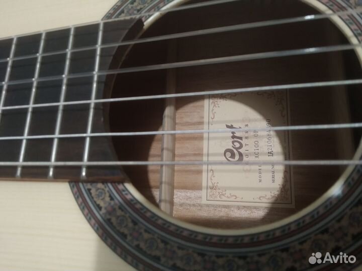 Классическая гитара Cort AC100