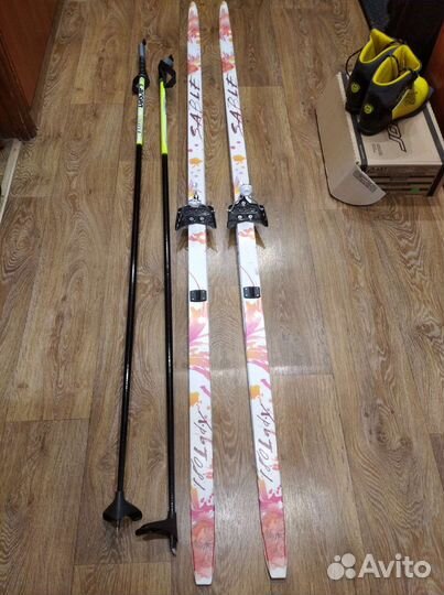 Беговые лыжи