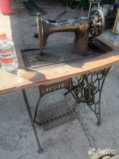 Швейная машина зингер Singer