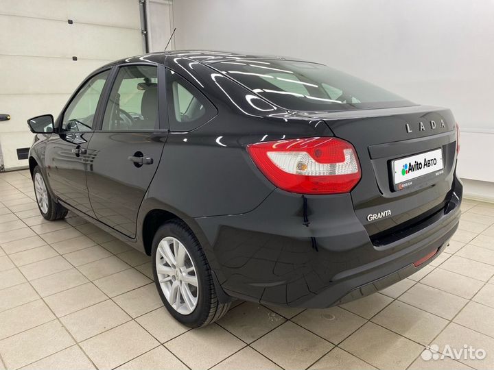 LADA Granta 1.6 МТ, 2023, 2 670 км