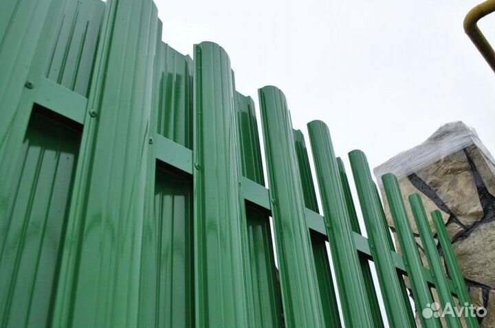 Штакетник металлический