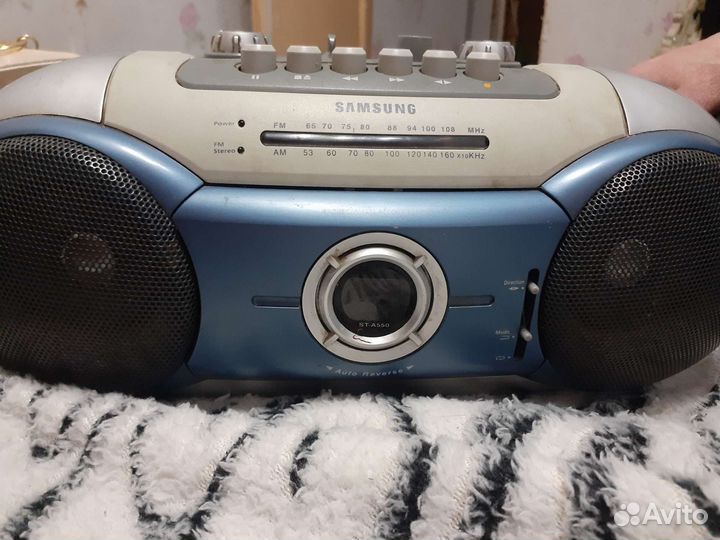 Радиоприёмник кассетный