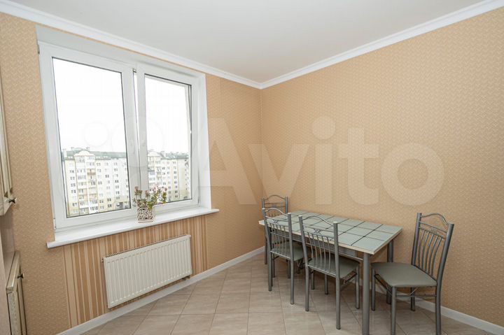 2-к. квартира, 58 м², 8/9 эт.