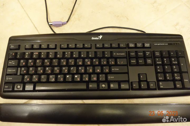 Клавиатура Genius
