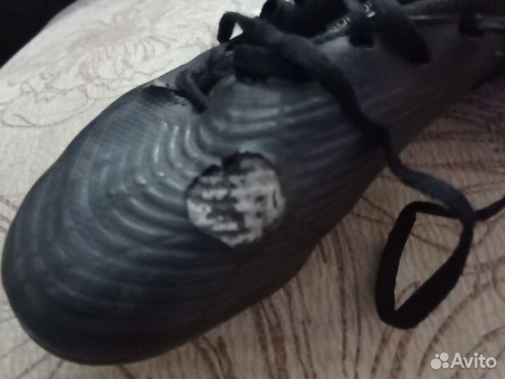 Бутсы Адидас предатор 33-5 размер