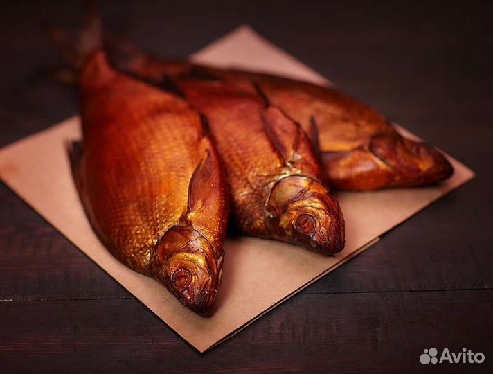 Речная рыба вяленая и горячего копчения